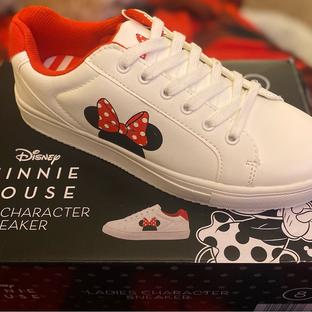 Disney Minnie Mouse White and Red Sneakers